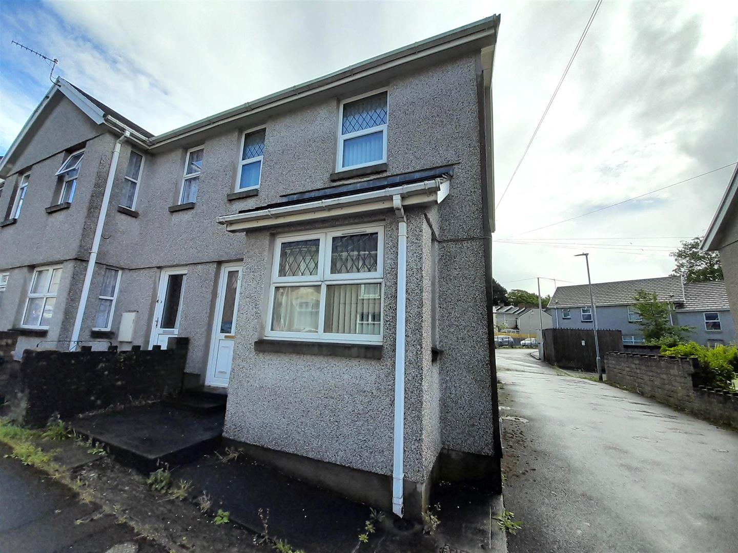 Cwrt Elusendy, Llanelli, SA15 1LD